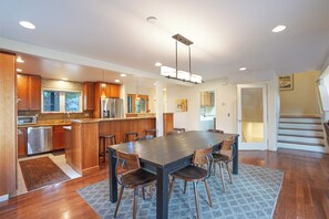 Dining - Windflower Alpine Home: Private, Close to Downtown, Quick Lake Access (Frisco)