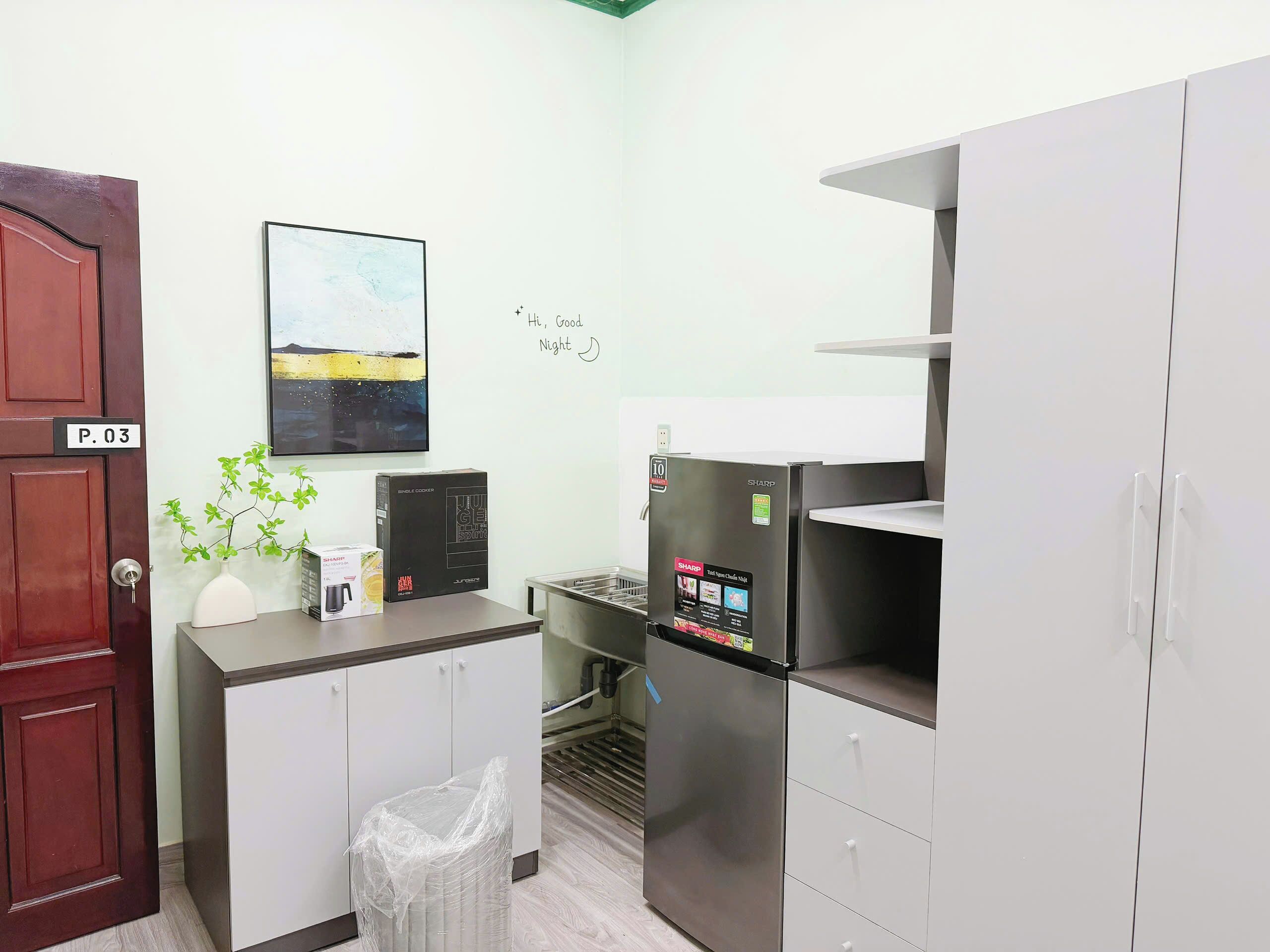 ラグジュアリー ダブルルーム | 専用キッチン | 冷蔵庫、コンロ、調理器具と食器