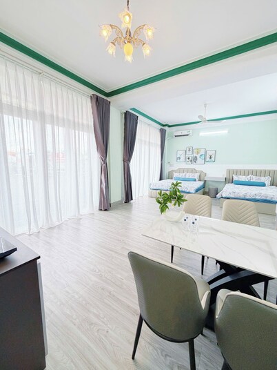 Mini House 365 Holdings