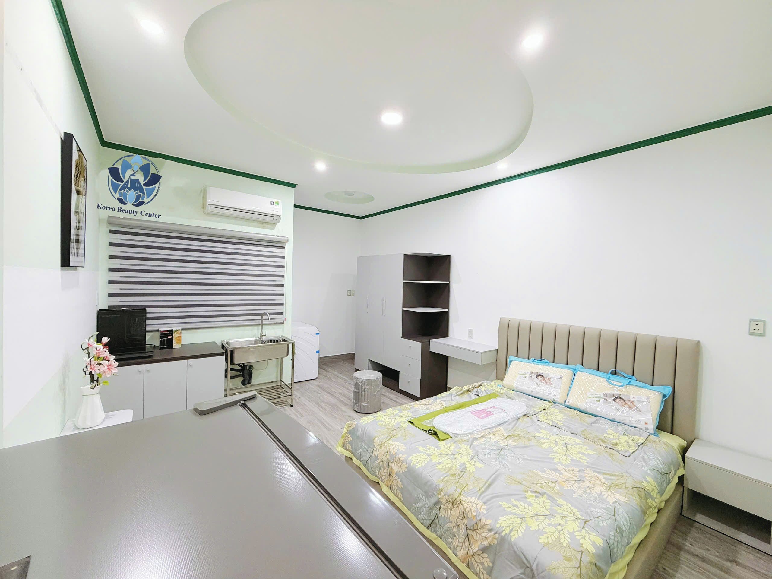 Luxury Double Room | Individually furnished, free WiFi, bed sheets