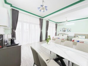 Perheyhteismajoitus, parveke