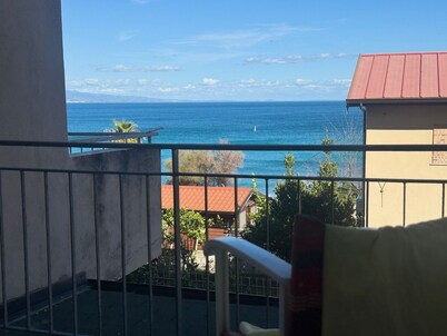 Galleria 28. Holiday in style – By the sea