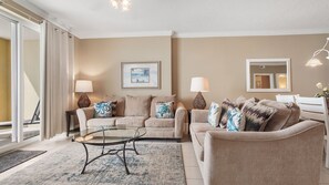 Smart TV - Emerald Isle 1808 - Front row chair service included! Affordable rates! (Panama City Beach)