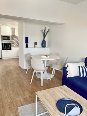 Oklassificerad bild, 4 av 12, knapp