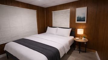 Escrivaninha, espaço de trabalho para notebook, Wi-Fi de cortesia