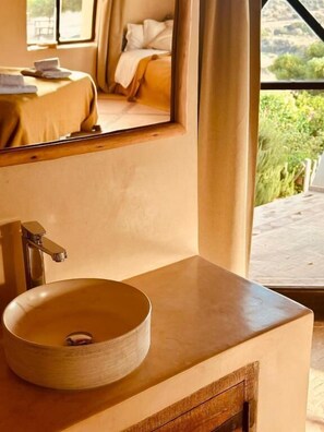 Deluxe Double Room, Valley View