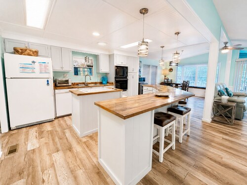 3 BR House in OceanSide Village! Llamazing