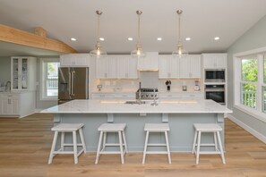 Fridge, microwave, oven, stovetop - Brand New Walk to the Beach 5BR House with Private Pool! Island Time at Surfside (Surfside Beach)