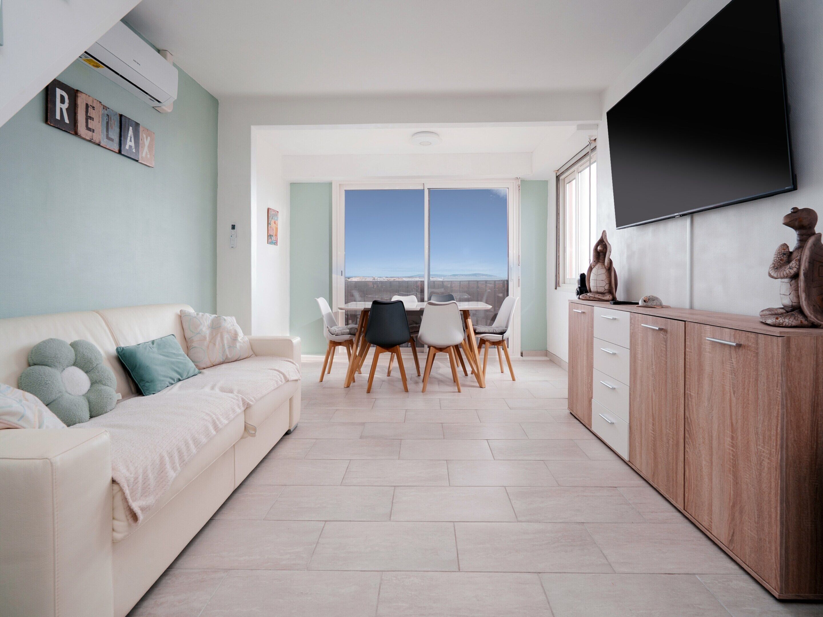 Apartment | Living area