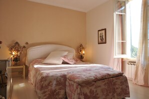 Unclassified image, 2 of 16, button - Villa Marinasco 6pax, Pool, Wi-fi, BBQ near 5Terre (La Spezia)