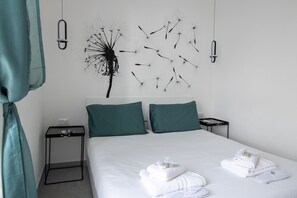 Unclassified image, 4 of 11, button - Milan Porta Venezia Stylish Flat WI-FI fast AC Metro 1 (Milano)