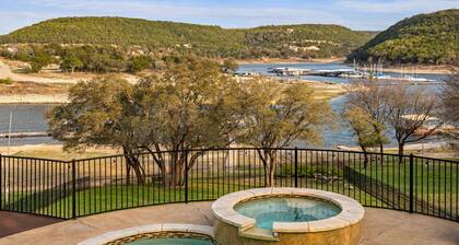 ~Santorini on Travis~ Lakefront | Boat Slip | Pool