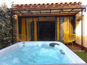 Uklassifisert bilde, 3 av 10, knapp