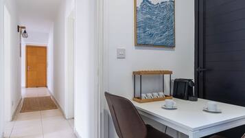 Appartement, balcon | Intérieur