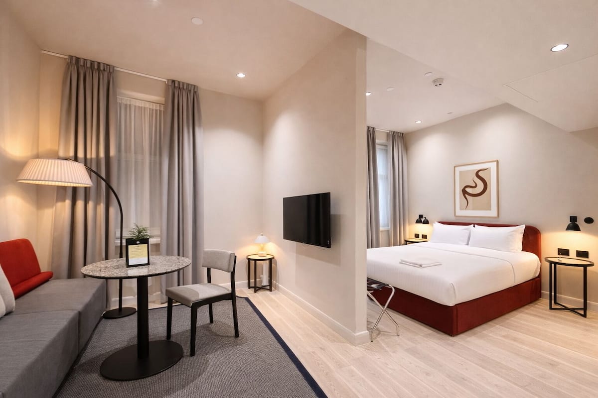 Suite Studio Majestueuse | Coin séjour