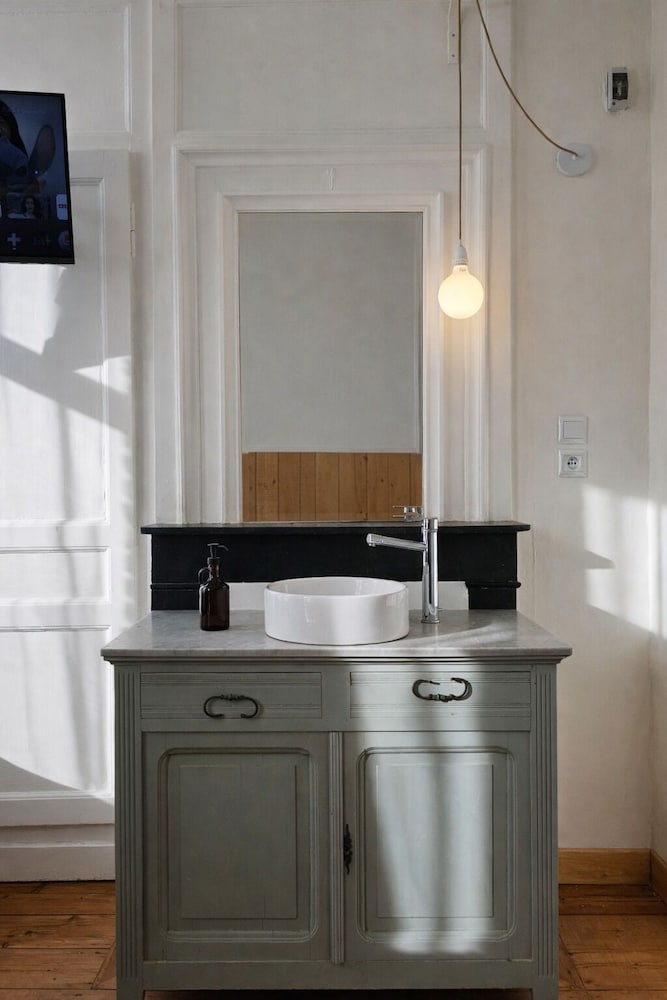 La Maison Fives - Five Room Hotel photo 6