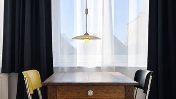 Comfort tweepersoonskamer | Dineren