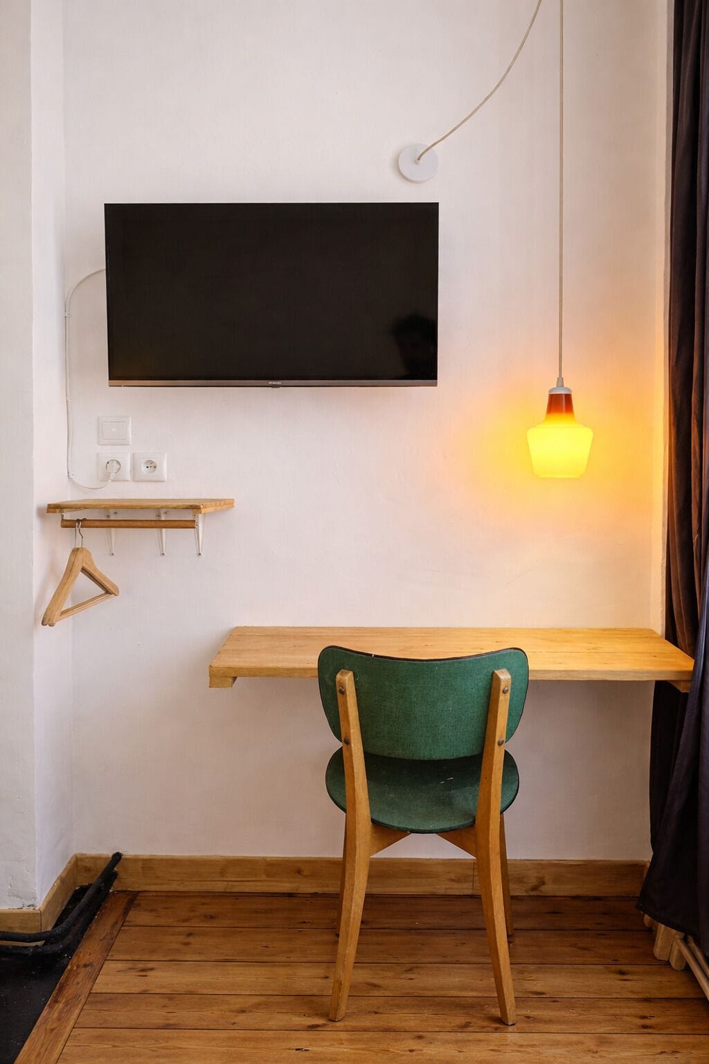 Classic Double Room | Desk, laptop workspace, free WiFi