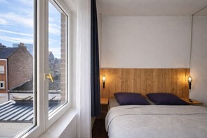 Classic Double Room | Desk, laptop workspace, free WiFi - La Maison Fives (Lille)