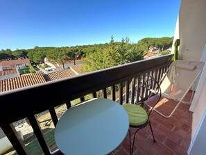 Property grounds - Renovated apartment with AC - near beach (Argelès-sur-Mer)