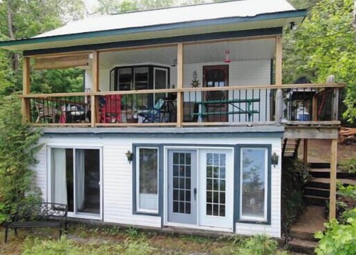 Family cozy cottage. A gem in the nature in the heart of the Outaouais region.
