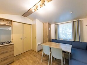 Interior - Cozy mobile home - 6 guests (Montblanc)
