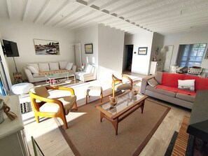 TV - Charming villa 50 m from the Bay - 8 guests (Lège-Cap-Ferret)