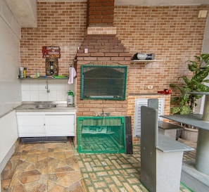 House, Smoking | 3 bedrooms - Casa com Piscina e Churrasqueira no Savoy (Itanhaém)