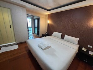 Junior Studio, City View