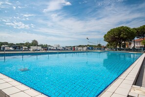 House | Pool | Outdoor pool - Bungalow im Marina di Cortellazzo Jesolo (Jesolo)