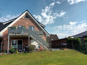 Exterior - Cozy vacation apartment with balcony. (Aschendorf)