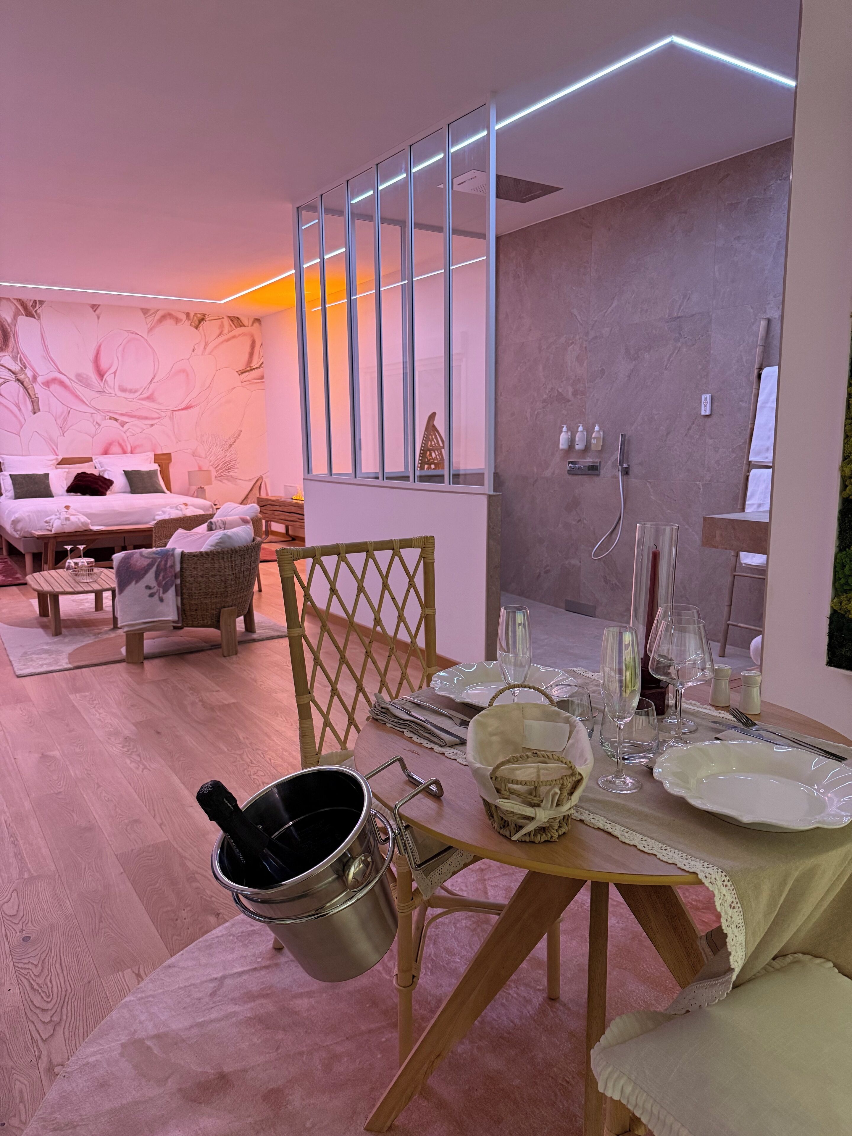 1 sovrum, strykjärn/strykbräda, wi-fi och sängkläder