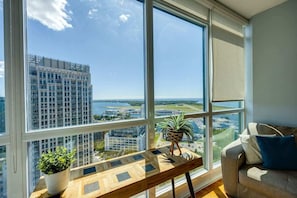 Amazing views from the unit's living room. - Ent District 3 Bedroom + 2Bath + Parking+ CN Tower (Toronto)