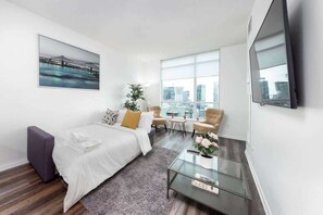 Unclassified image, 3 of 28, button - Chic 1BR Condo: Lake/City Views + Free Parking! (Toronto)