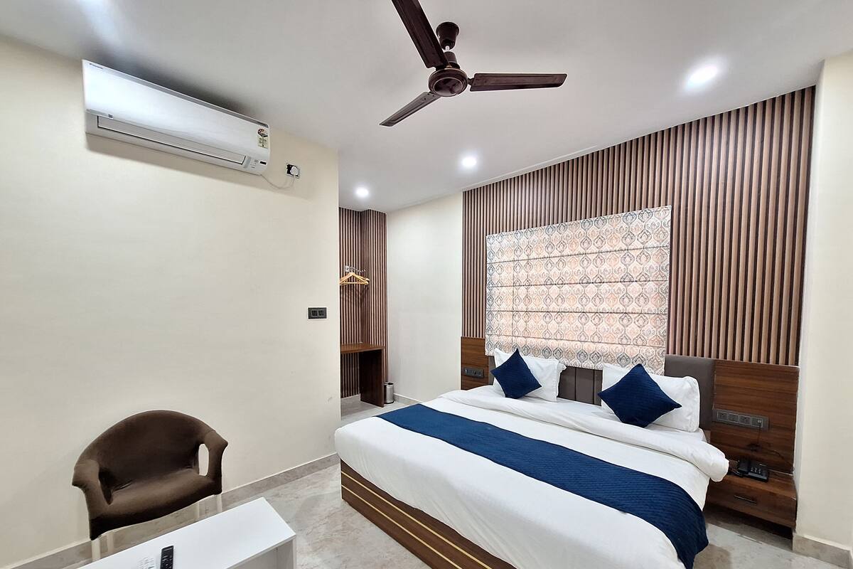 Deluxe Room | Free WiFi