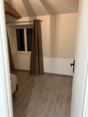 Immagine non classificata, 3 di 9, pulsante