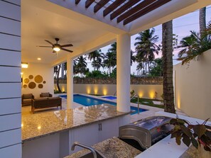 ลักซ์ชัวรี่วิลล่า, วิวทะเล | สระว่ายน้ำส่วนตัว