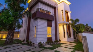 Vila Mewah, pemandangan samudra | Area keluarga