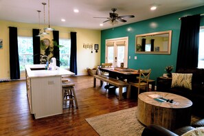 Interior - Family Fun: Golf Cart, Hot Tub, Steps 2 Beach Pool (Gulf Shores)