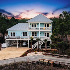 Exterior - Family Fun: Golf Cart, Hot Tub, Steps 2 Beach Pool (Gulf Shores)