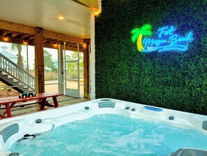 Interior - Family Fun: Golf Cart, Hot Tub, Steps 2 Beach Pool (Gulf Shores)
