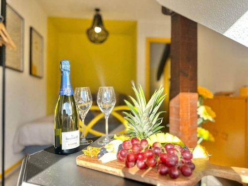 Yellow Suite - Design stay for 3 - Alsace / Vosges