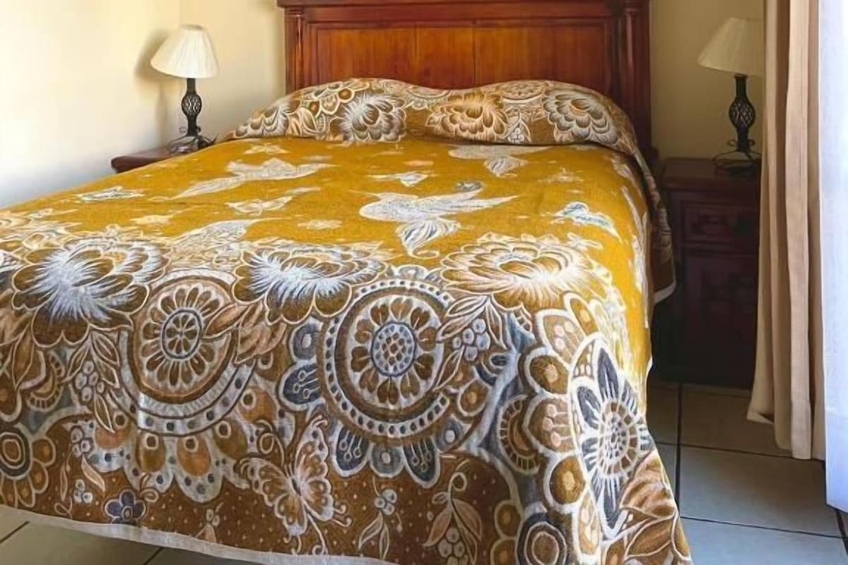 Blackout curtains, iron/ironing board, free WiFi