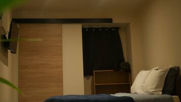 1 chambre, Wi-Fi gratuit, draps fournis