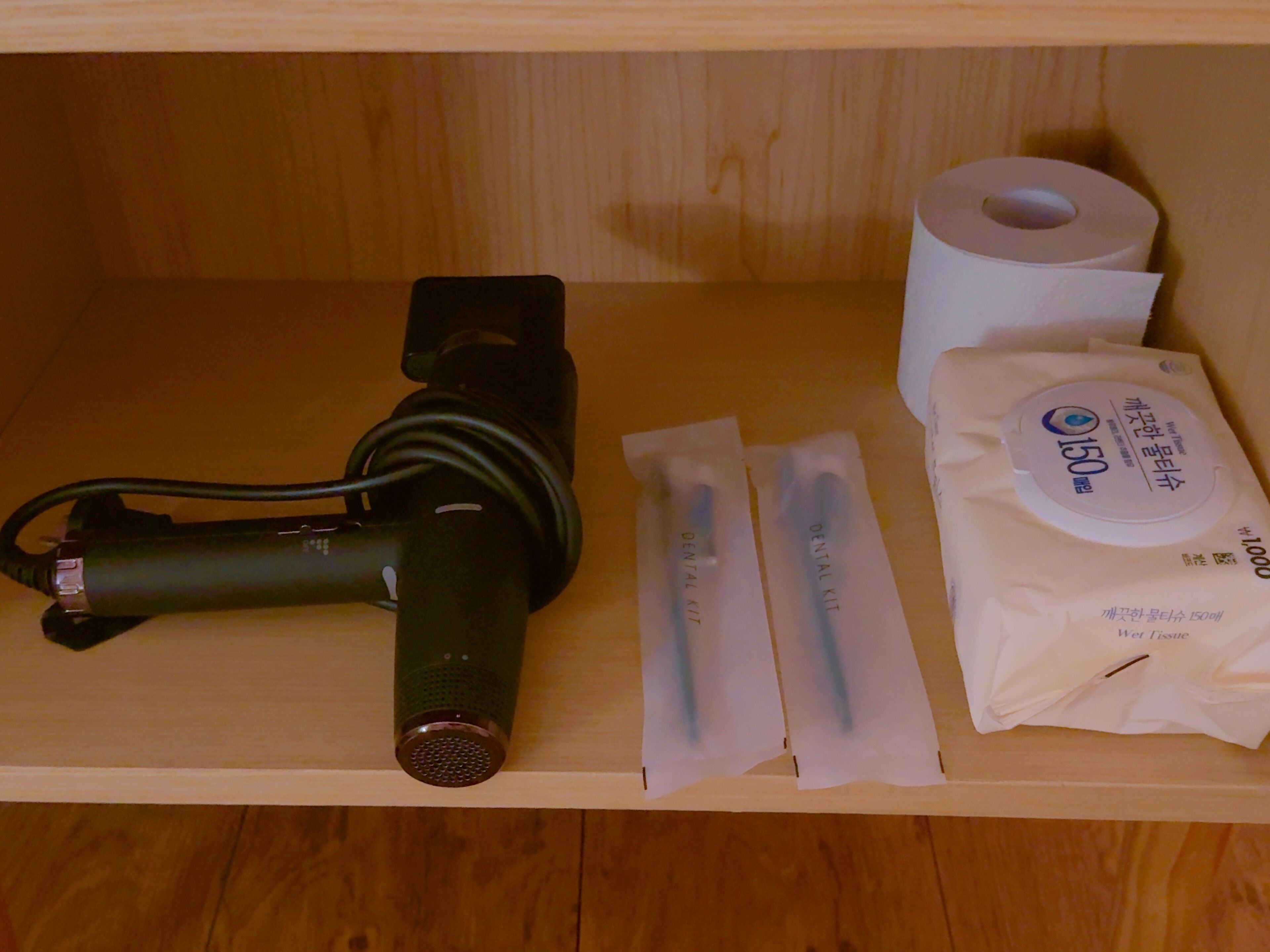 Basic Double Room, 1 Queen Bed, Non Smoking, City View | Bathroom amenities