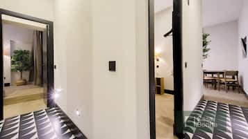 Leilighet, 4 soverom, 1. etasje | Oppholdsområde