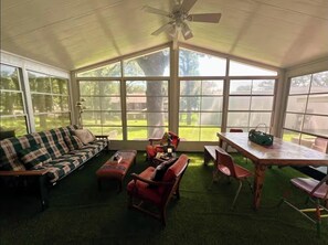 Living area - Step back in time to Camp Oz!   All 5 star reviews on other booking site! (Milford)