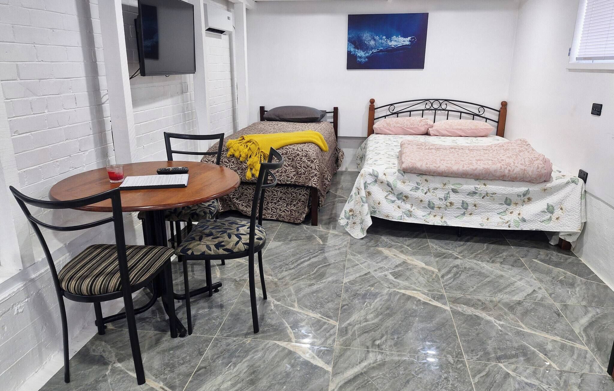 Studio, 1 Bedroom, Garden View