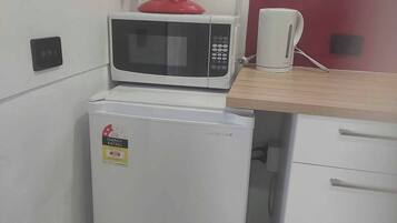 Studio, 1 Bedroom, Garden View | Interior