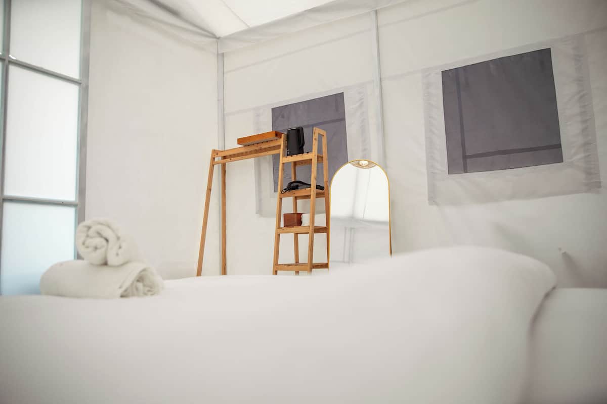 Ferienhütte, Seeblick